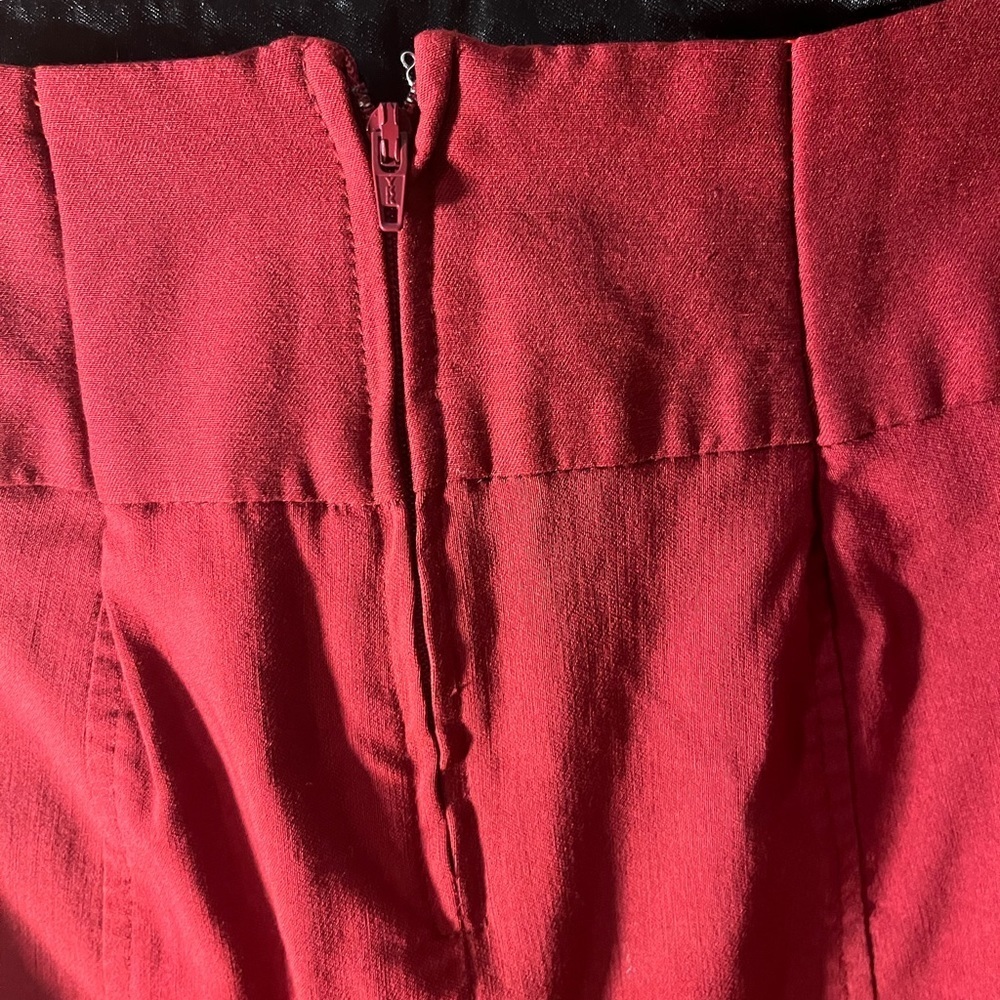 RED skirt - Picture 12 of 16